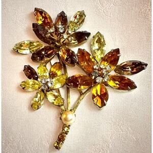 Vintage Vendome Brooch Flower Gold‎ Tone Topaz Color Rhinestones Flower Pin 3 In